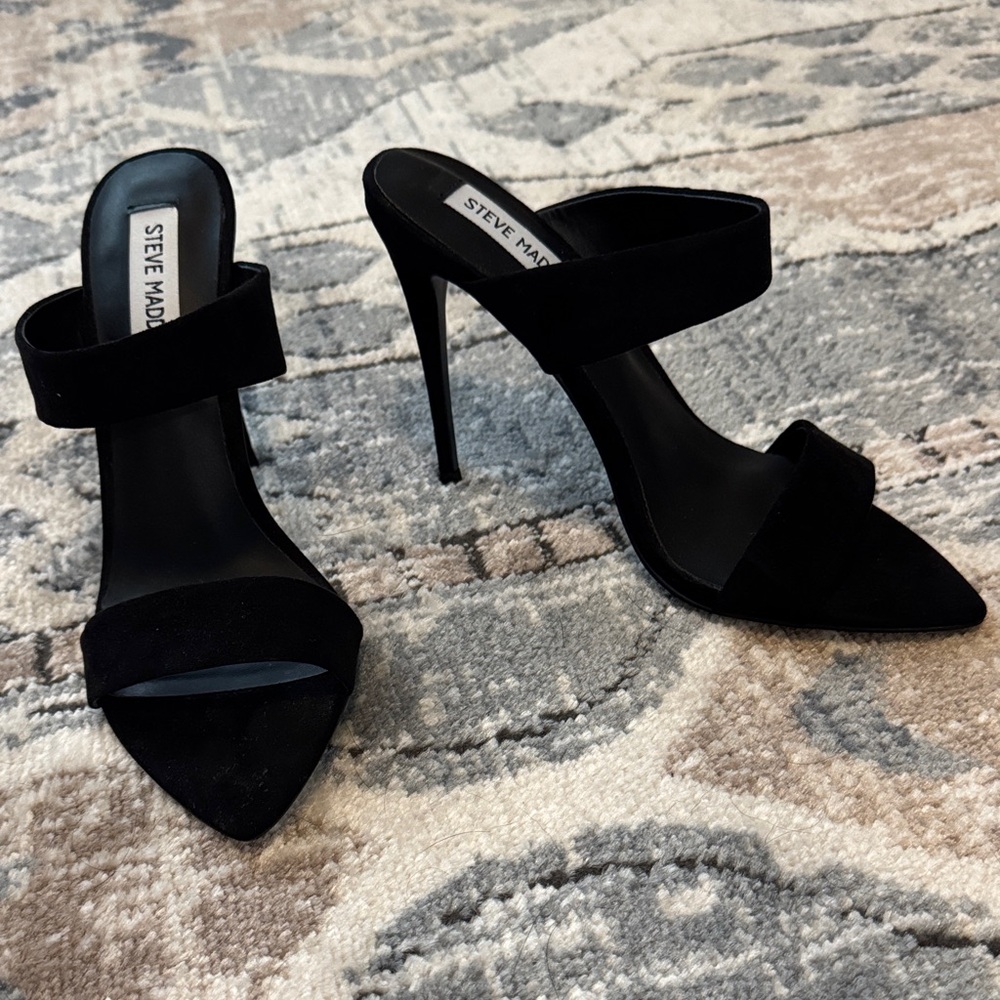 Steve Madden CHIC Heels